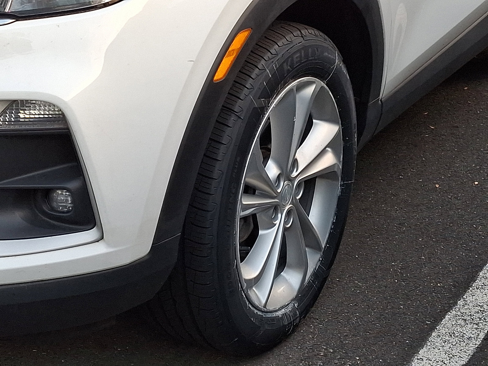 Certified 2022 Buick Encore GX Preferred w/ Cold Weather Comfort Package FWD image 10