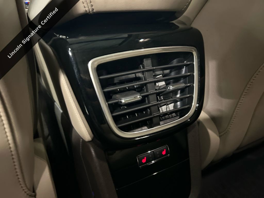 Certified 2023 Lincoln Nautilus Reserve AWD/4WD image 24