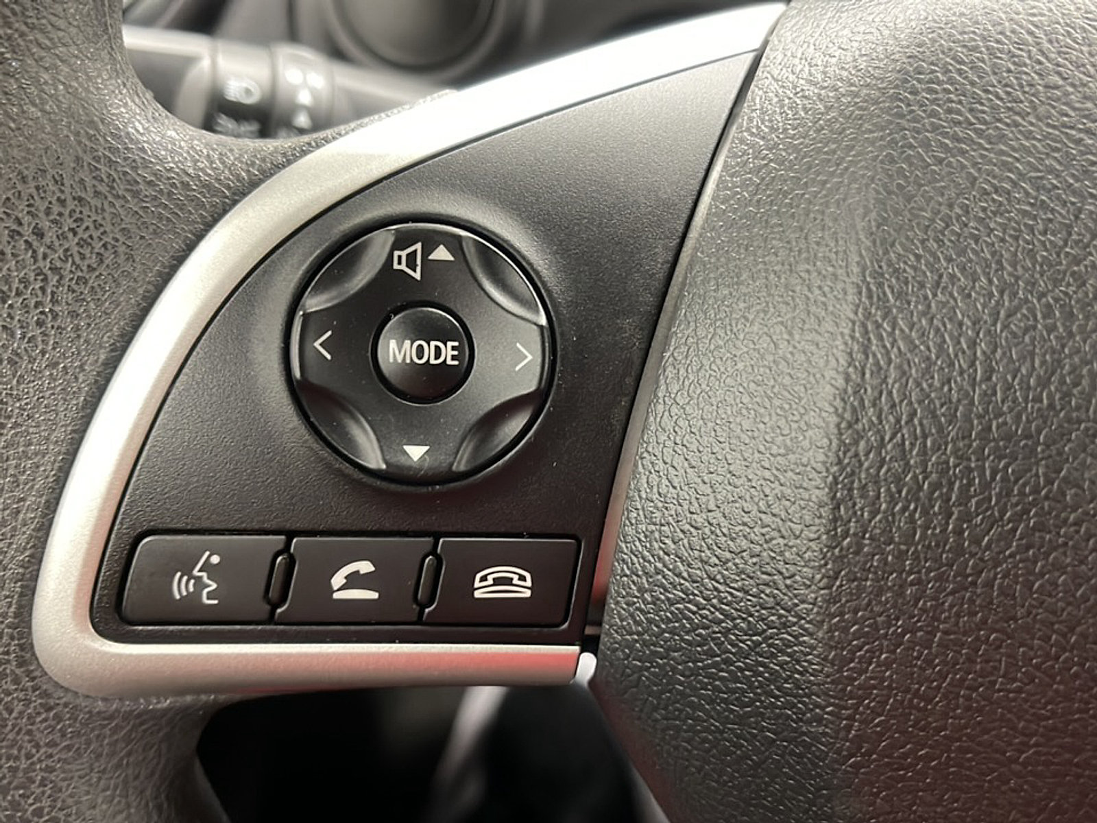Used 2024 Mitsubishi Mirage G4 ES FWD image 6