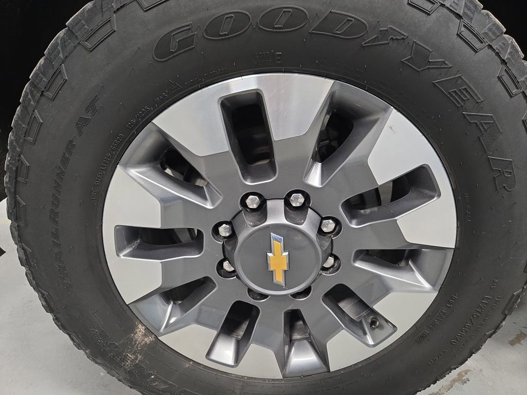 Used 2023 Chevrolet Silverado 2500 Custom w/ Custom Value Package image 41