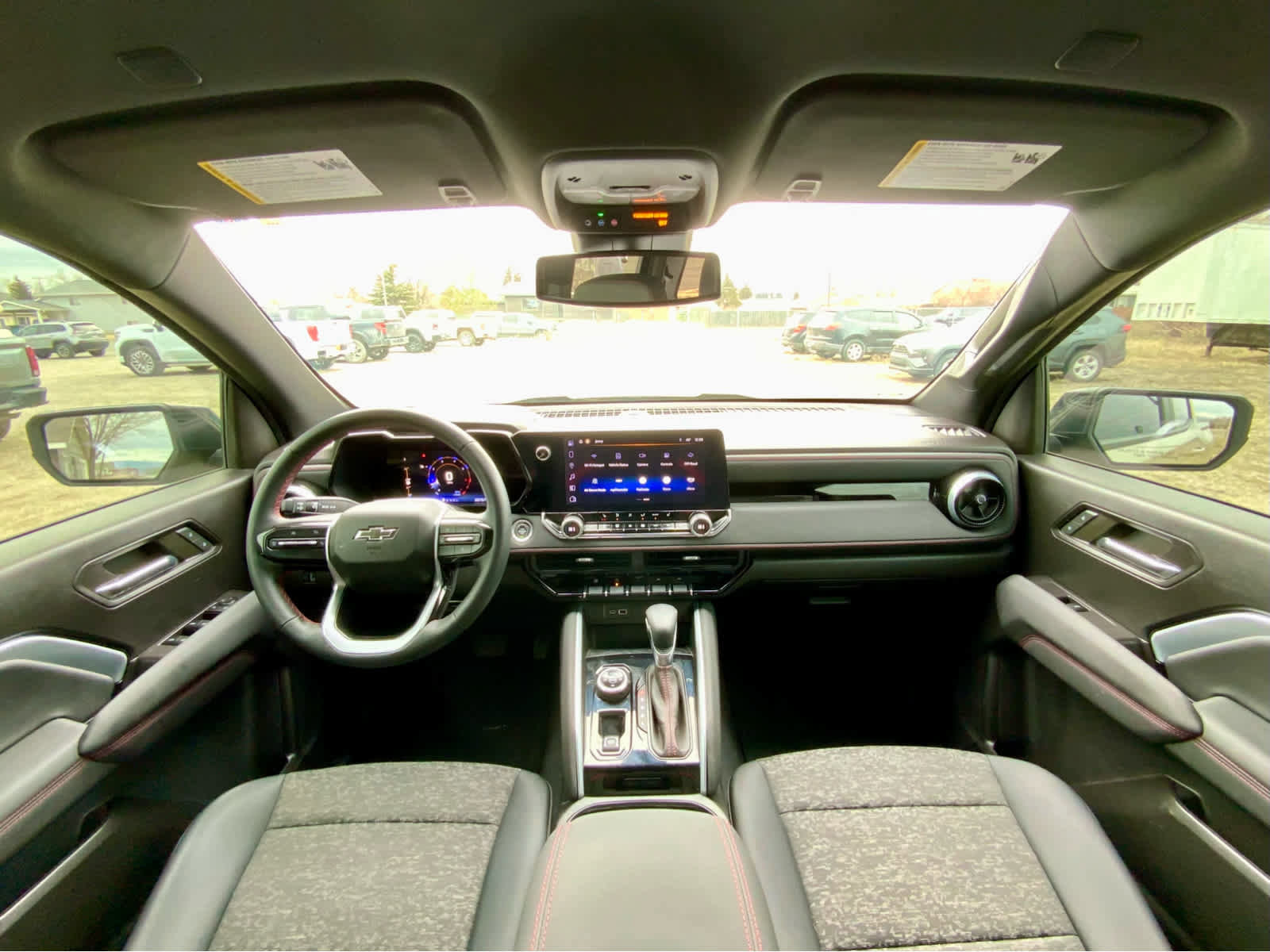 Certified 2023 Chevrolet Colorado Z71 w/ Z71 Convenience Package 2 image 35