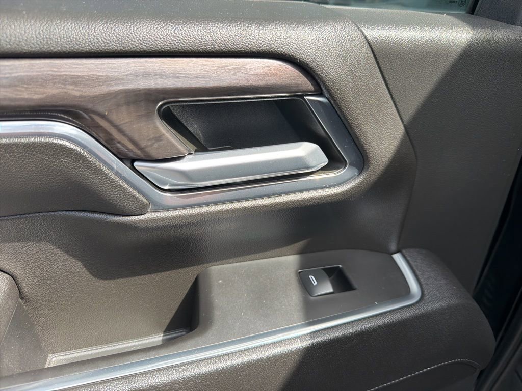 Used 2024 Chevrolet Silverado 3500 LTZ w/ LTZ Plus Package image 26