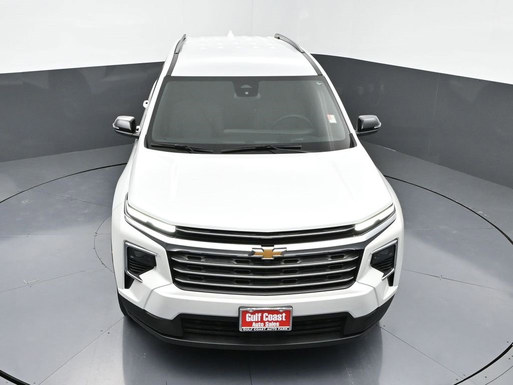 Used 2024 Chevrolet Traverse LT image 36