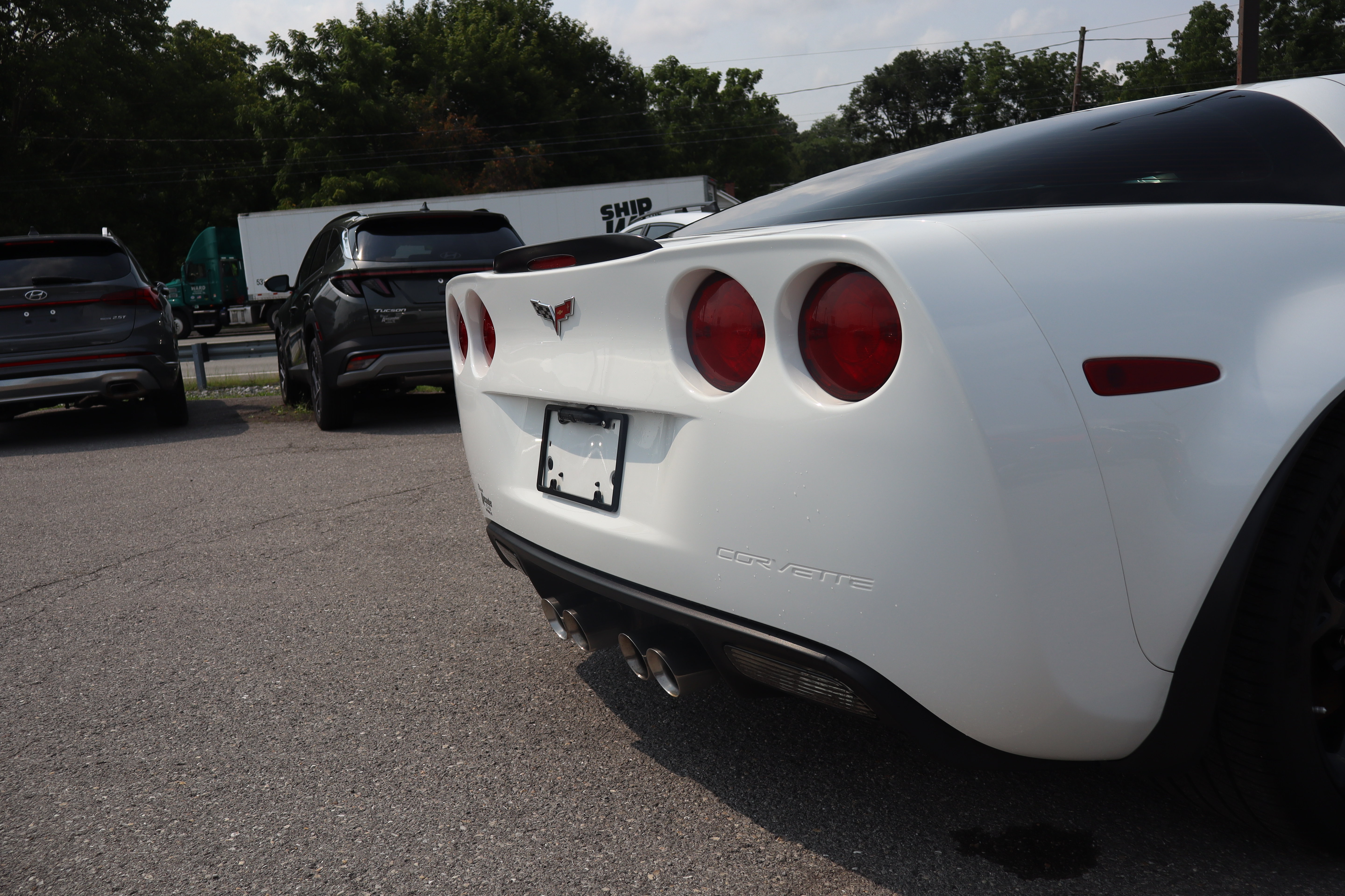 Used 2011 Chevrolet Corvette Grand Sport w/ Preferred Equipment Group RWD image 10
