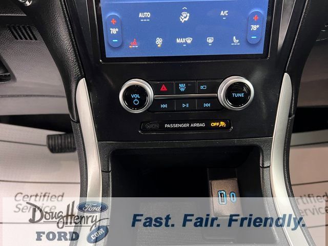 Used 2024 Ford Edge SEL image 43