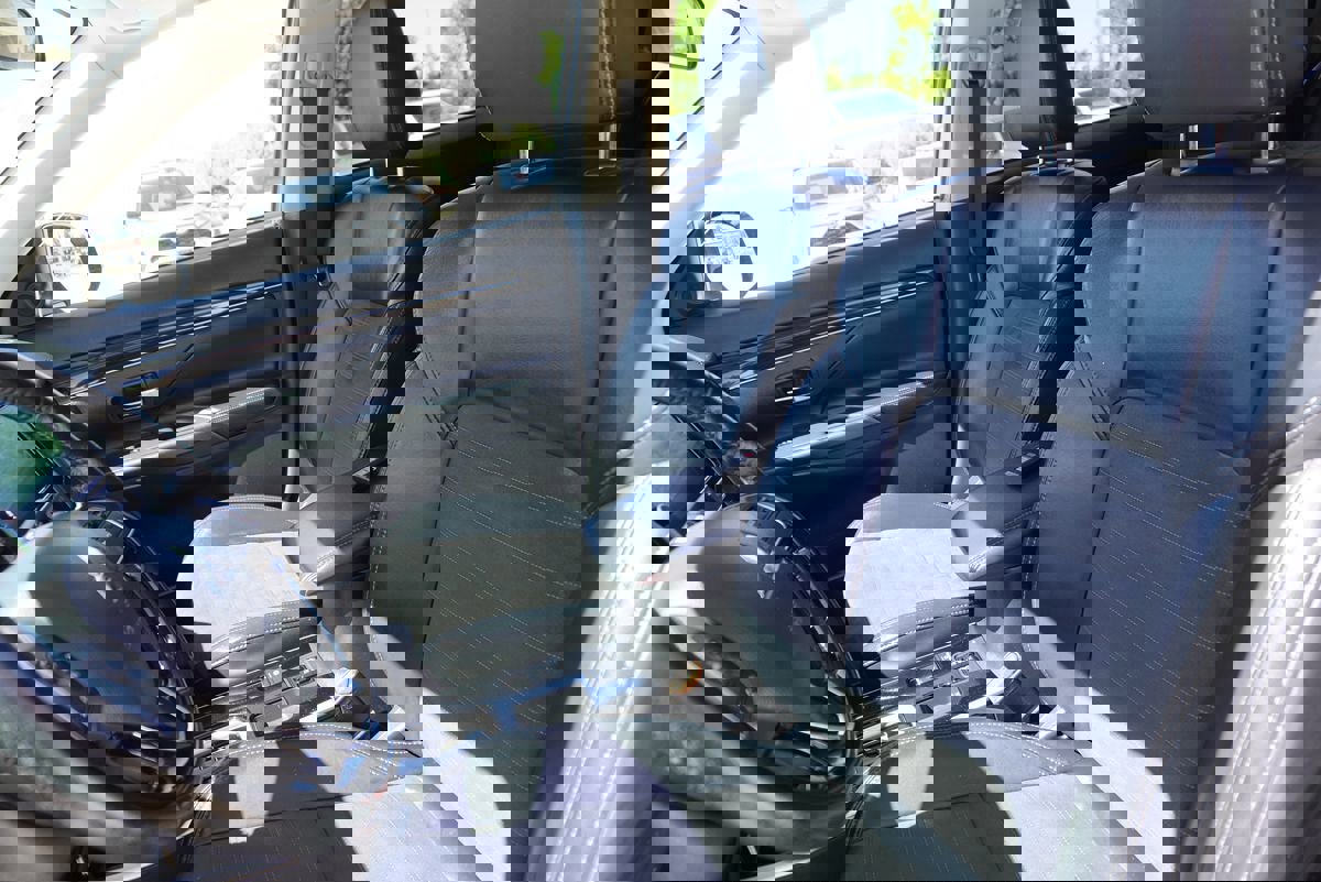 Used 2019 Mitsubishi Outlander SE image 28