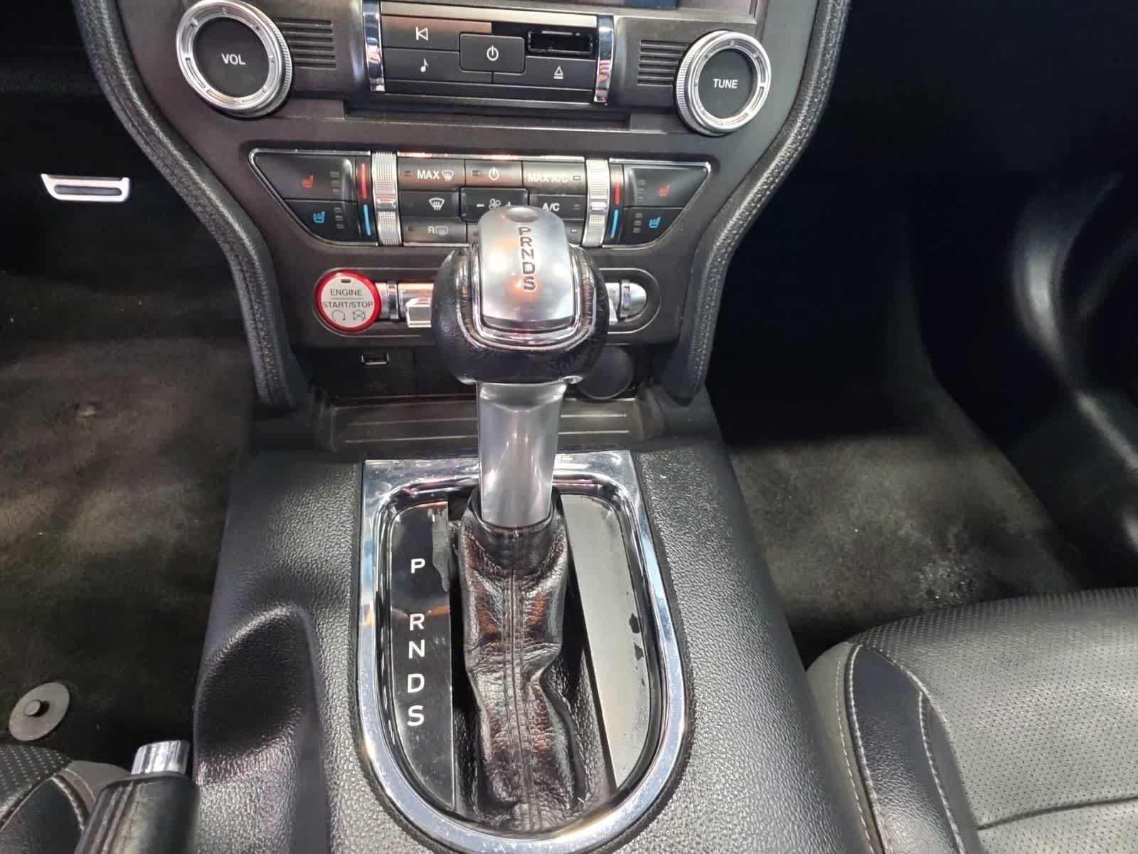 Used 2017 Ford Mustang Premium RWD image 22