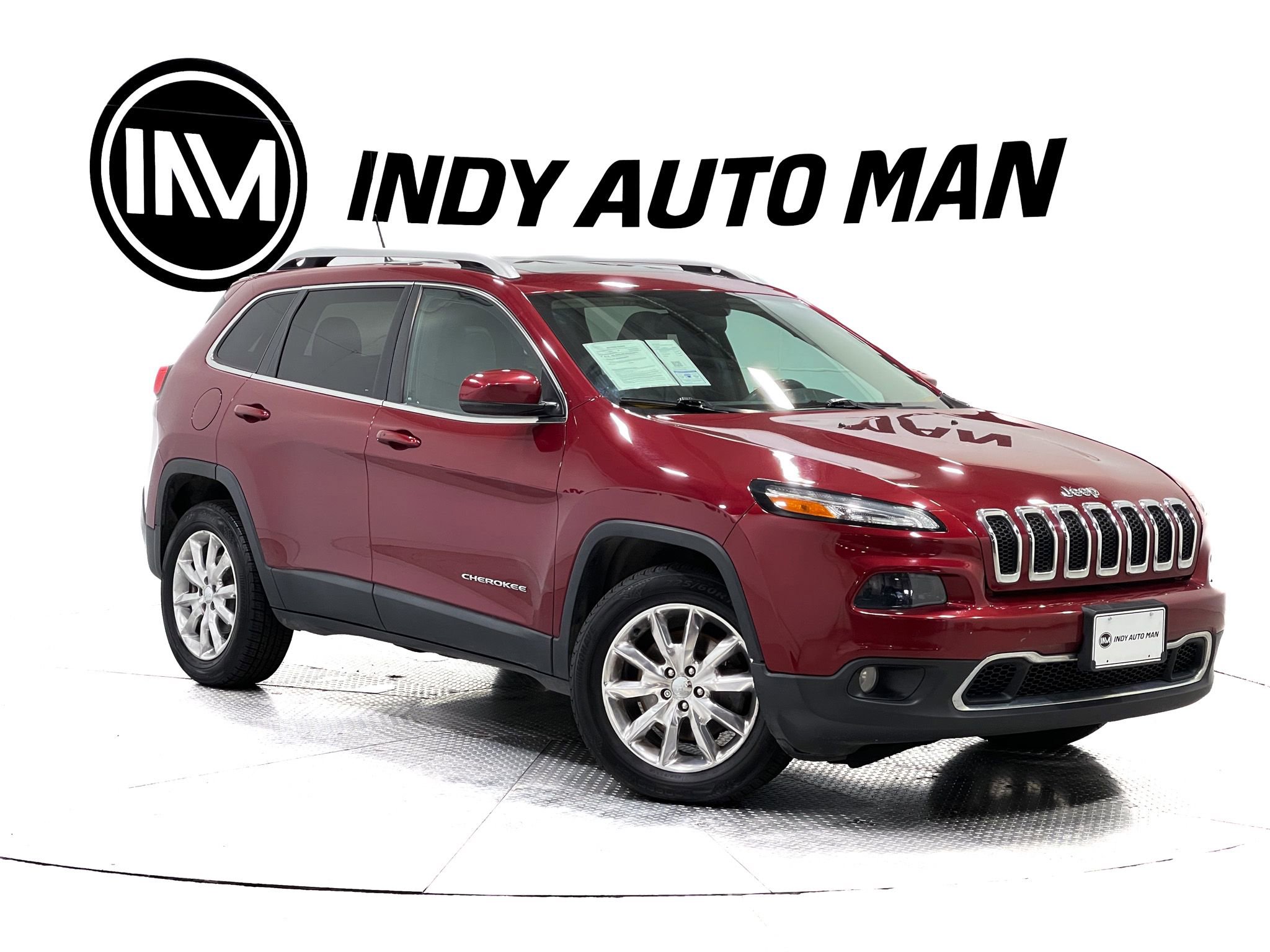 Used 2015 Jeep Cherokee Limited w/ Luxury Group AWD/4WD image 2