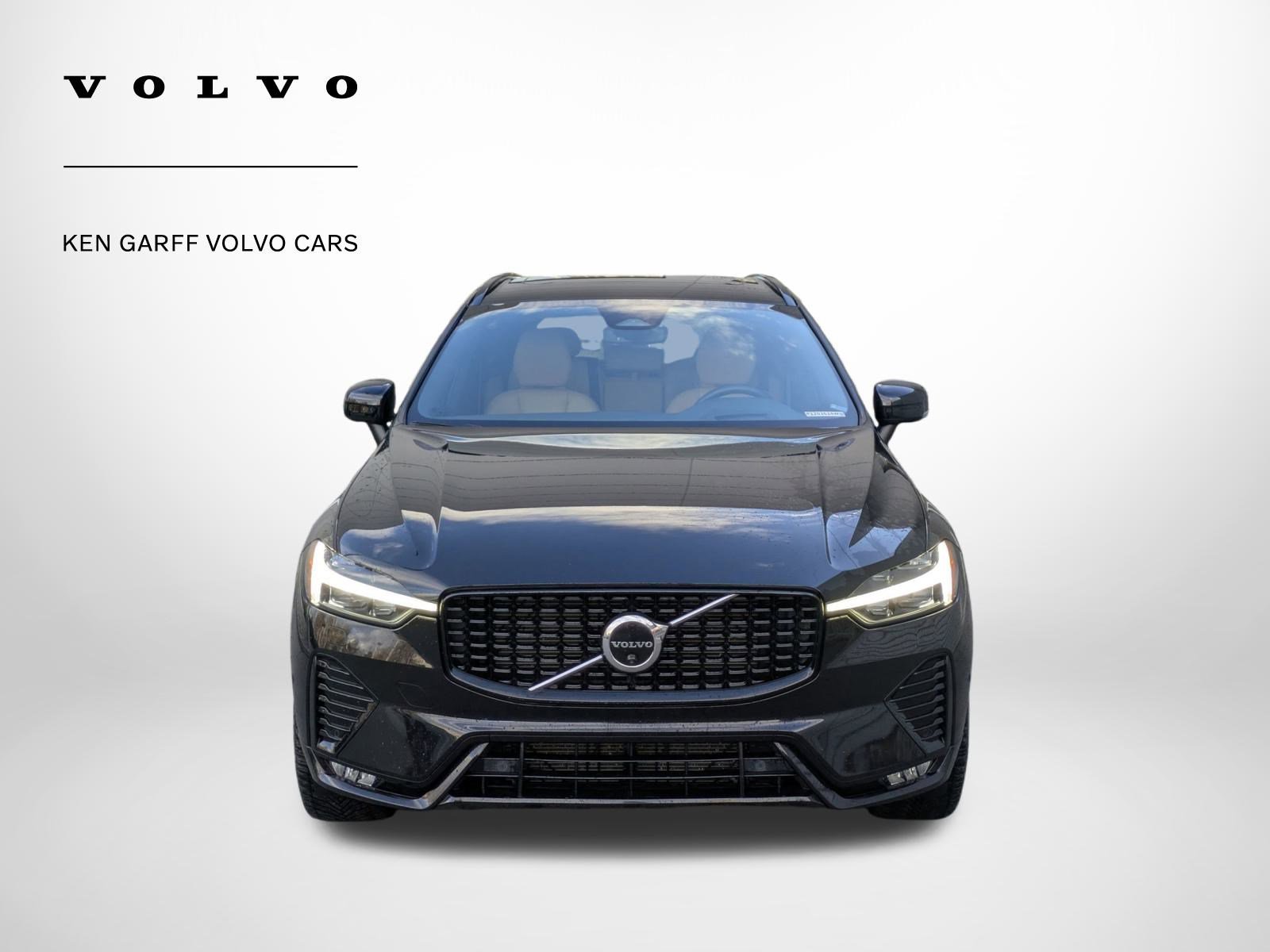 Certified 2023 Volvo XC60 B6 Ultimate w/ Protection Package Premier image 9