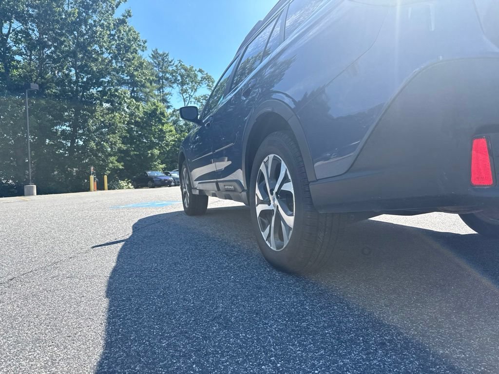 Used 2020 Subaru Outback Limited AWD/4WD image 8