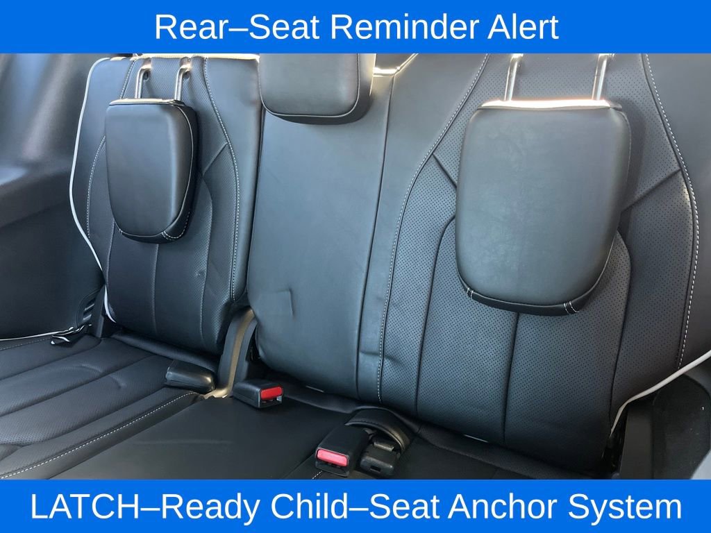 New 2026 Chrysler Pacifica Limited w/ S Appearance Package image 24
