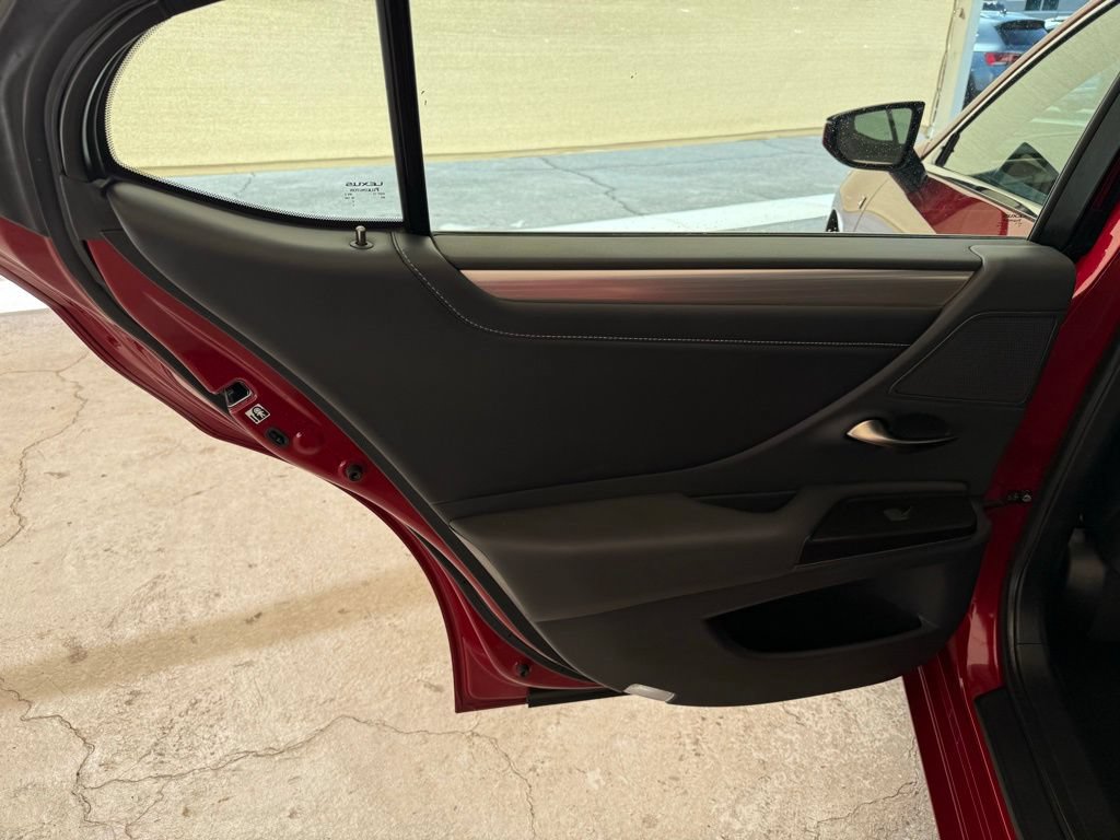 Used 2019 Lexus ES 350 F Sport FWD image 18