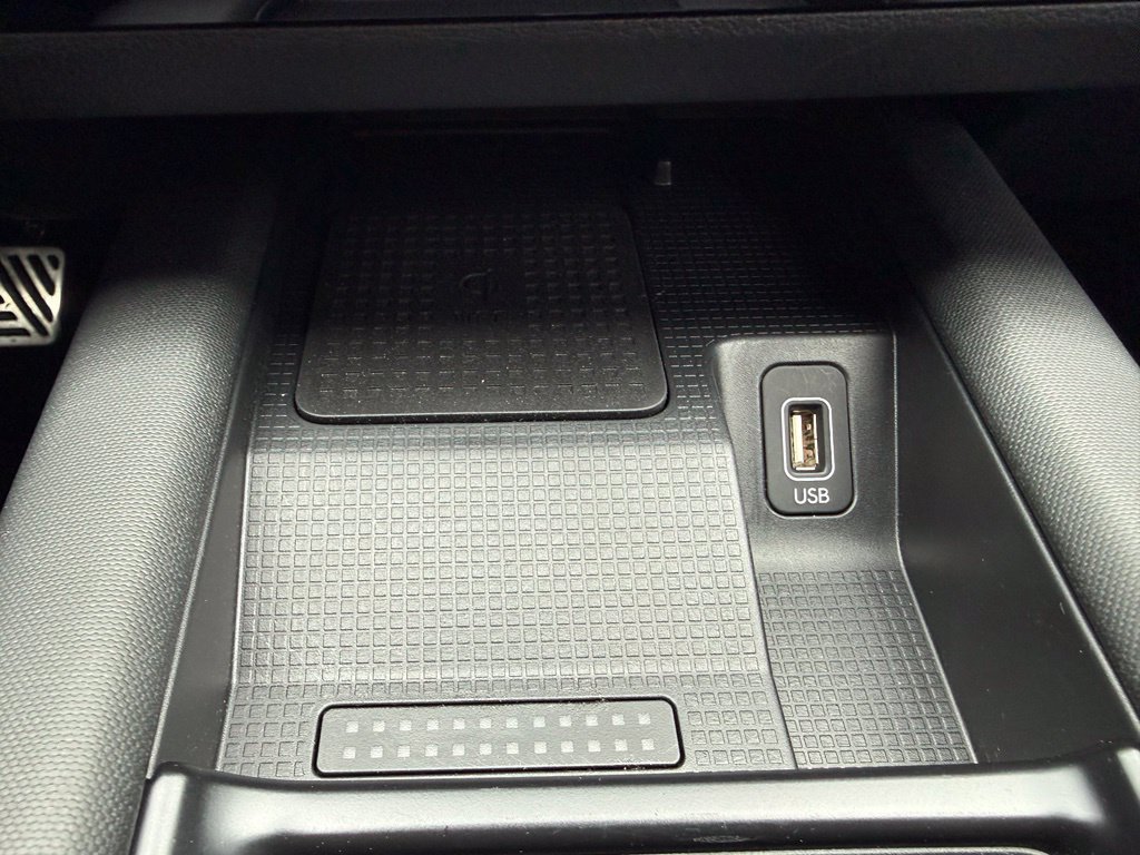 Used 2023 Hyundai Ioniq 6 Limited AWD/4WD image 32