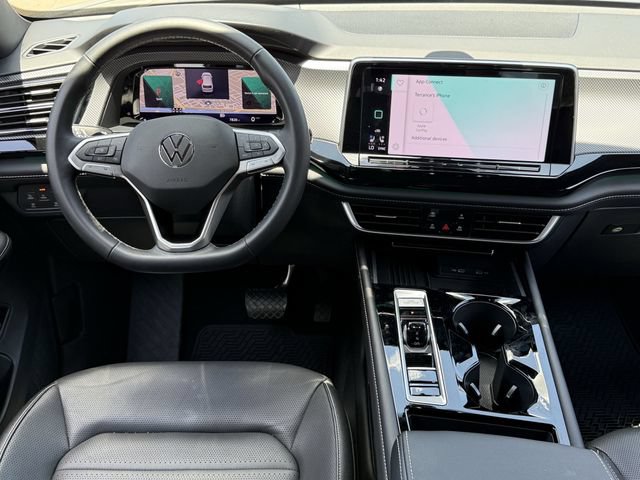New 2026 Volkswagen Atlas Cross Sport SEL AWD/4WD image 8