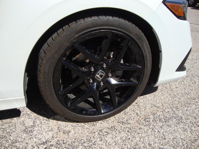 Used 2022 Honda Civic Sport image 4