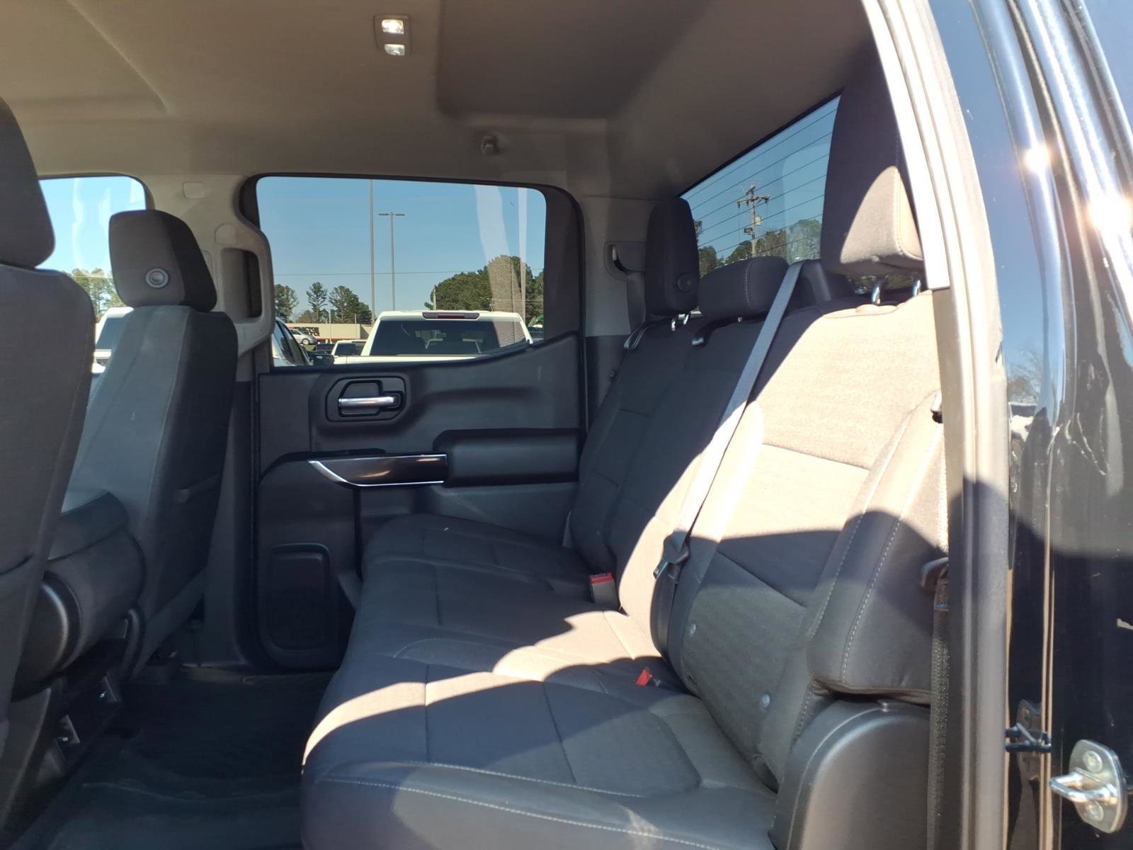 Used 2022 Chevrolet Silverado 1500 Custom Trail Boss w/ Midnight Edition AWD/4WD image 23