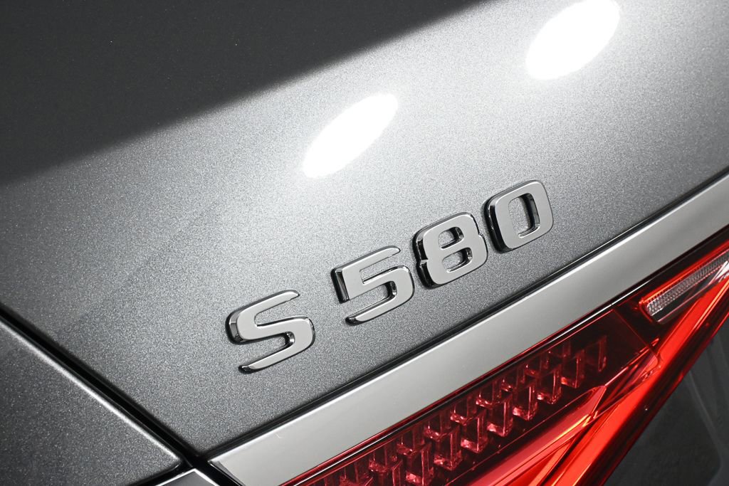 Used 2022 Mercedes-Benz S 580 4MATIC Sedan image 26