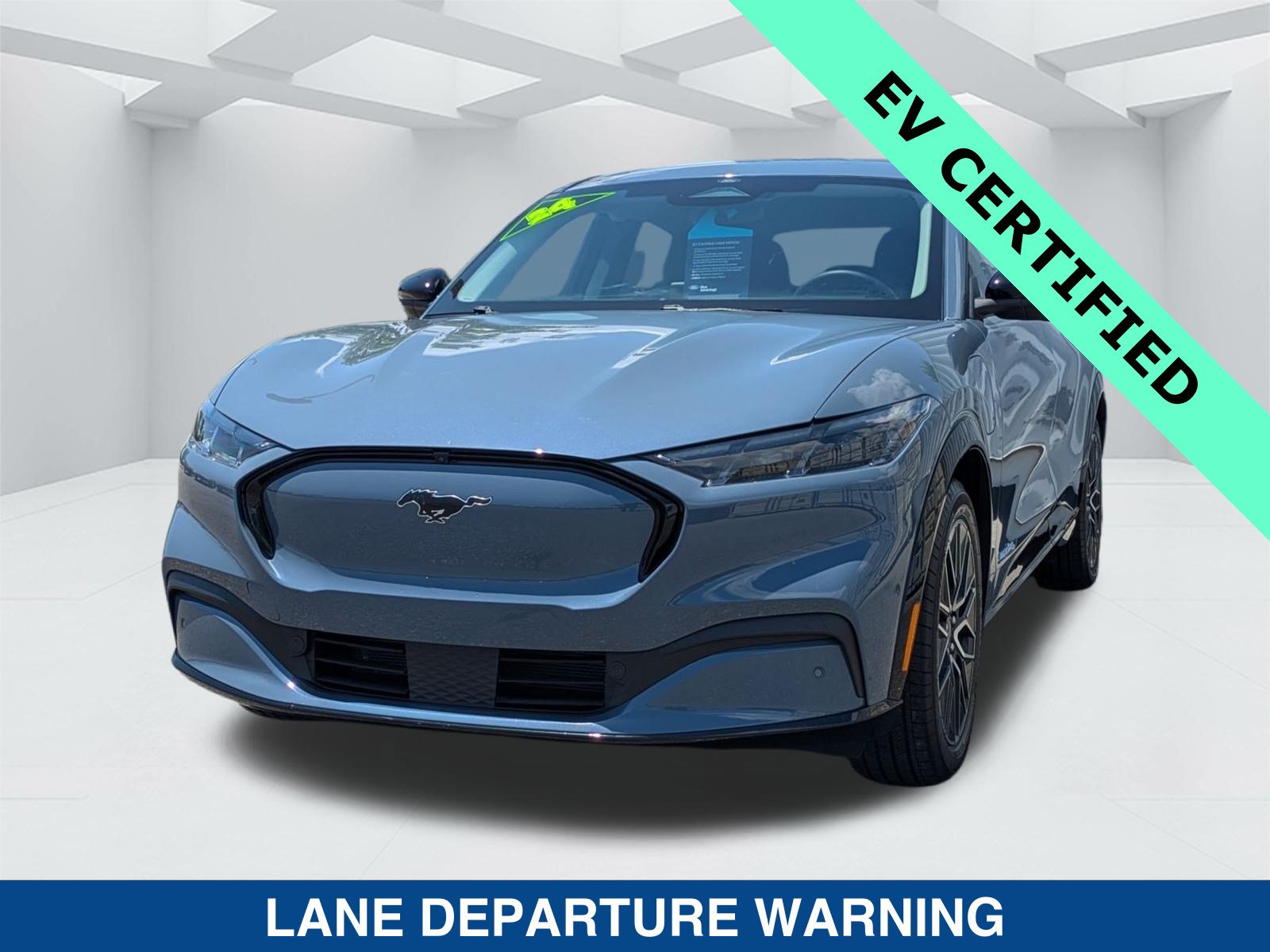 Certified 2024 Ford Mustang Mach-E Premium AWD/4WD image 7