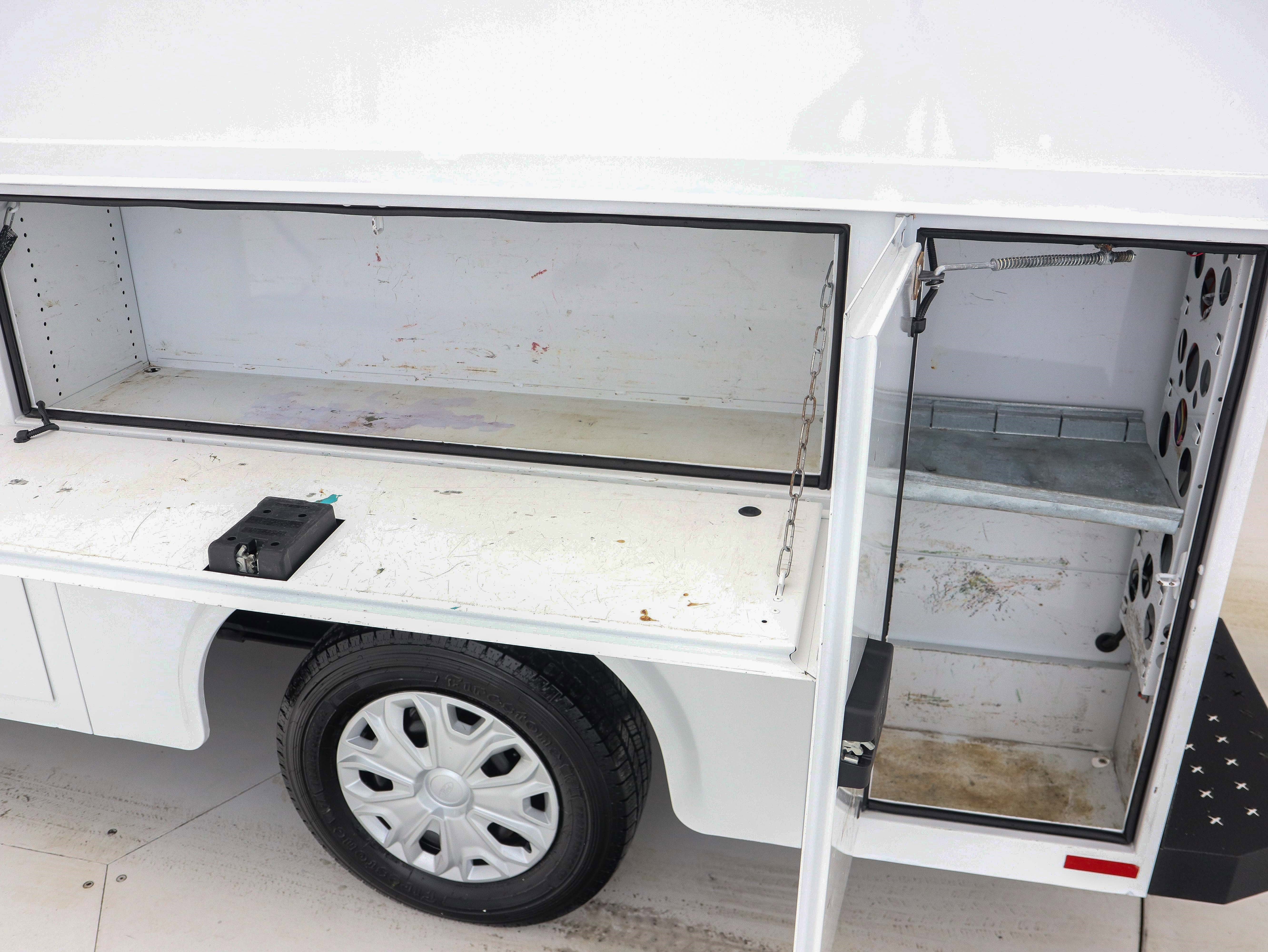 Used 2018 Ford Transit 350 138 w/ Interior Upgrade Package image 16