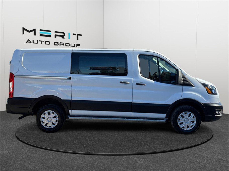 Used 2024 Ford Transit 250 Low Roof w/ Exterior Upgrade Package image 10