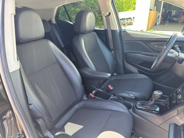 Used 2020 Buick Encore Preferred FWD image 43