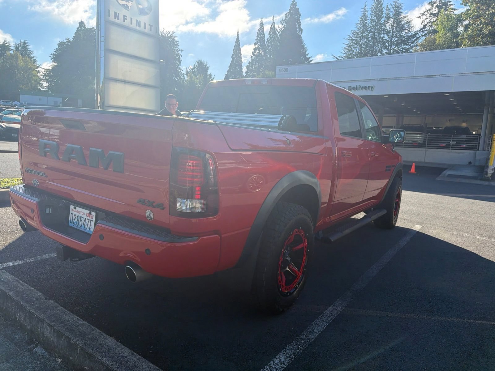 Used 2017 RAM 1500 Rebel w/ Luxury Group AWD/4WD image 8