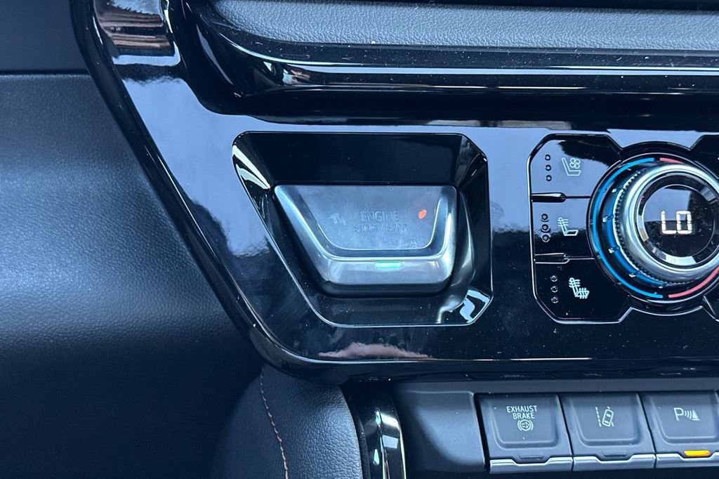 New 2026 GMC Sierra 3500 AT4 image 19