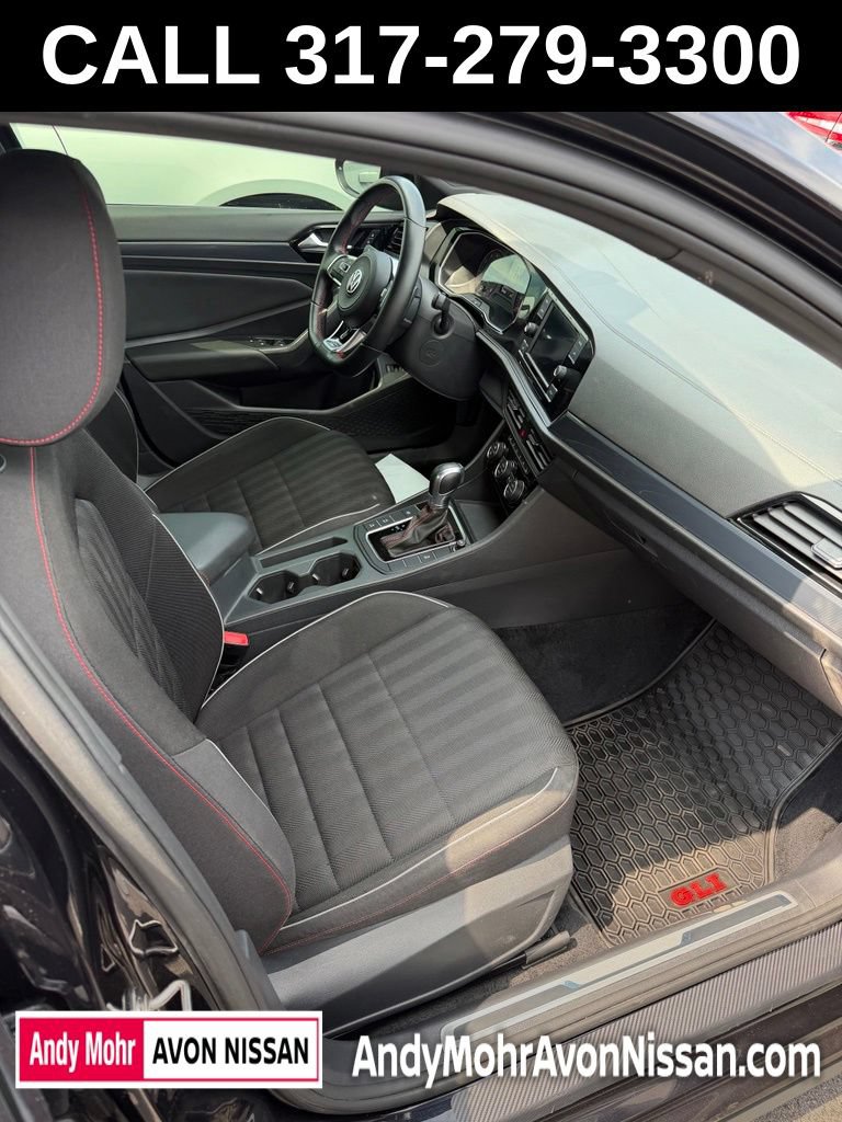 Used 2019 Volkswagen Jetta GLI FWD image 9