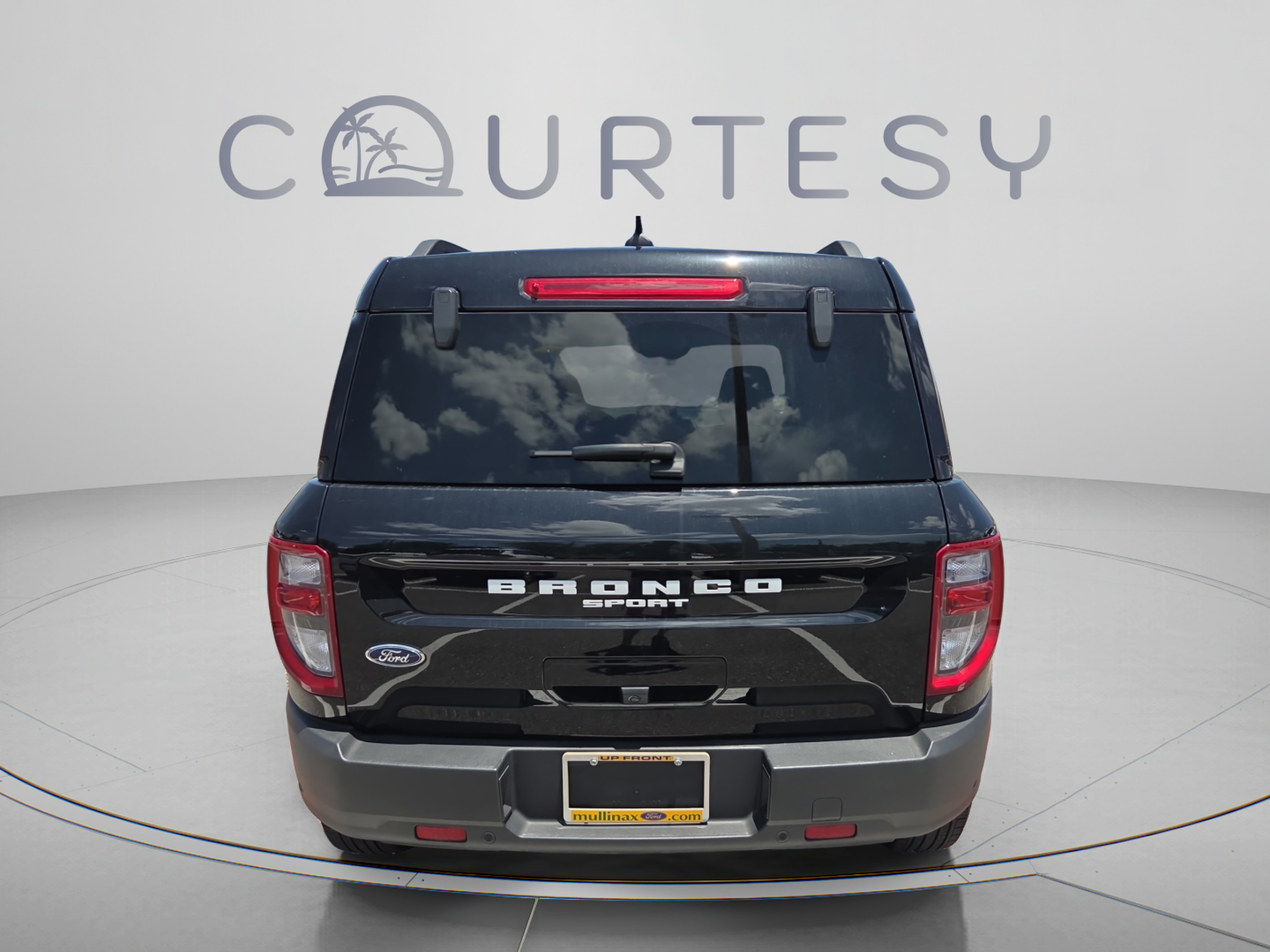 Used 2024 Ford Bronco Sport Big Bend w/ Convenience Package AWD/4WD image 3
