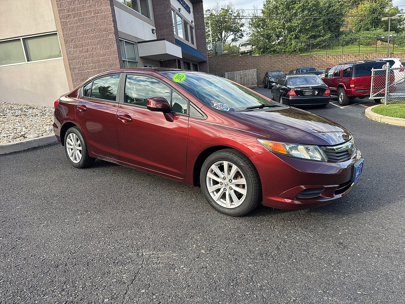 Used 2012 Honda Civic EX-L image 2
