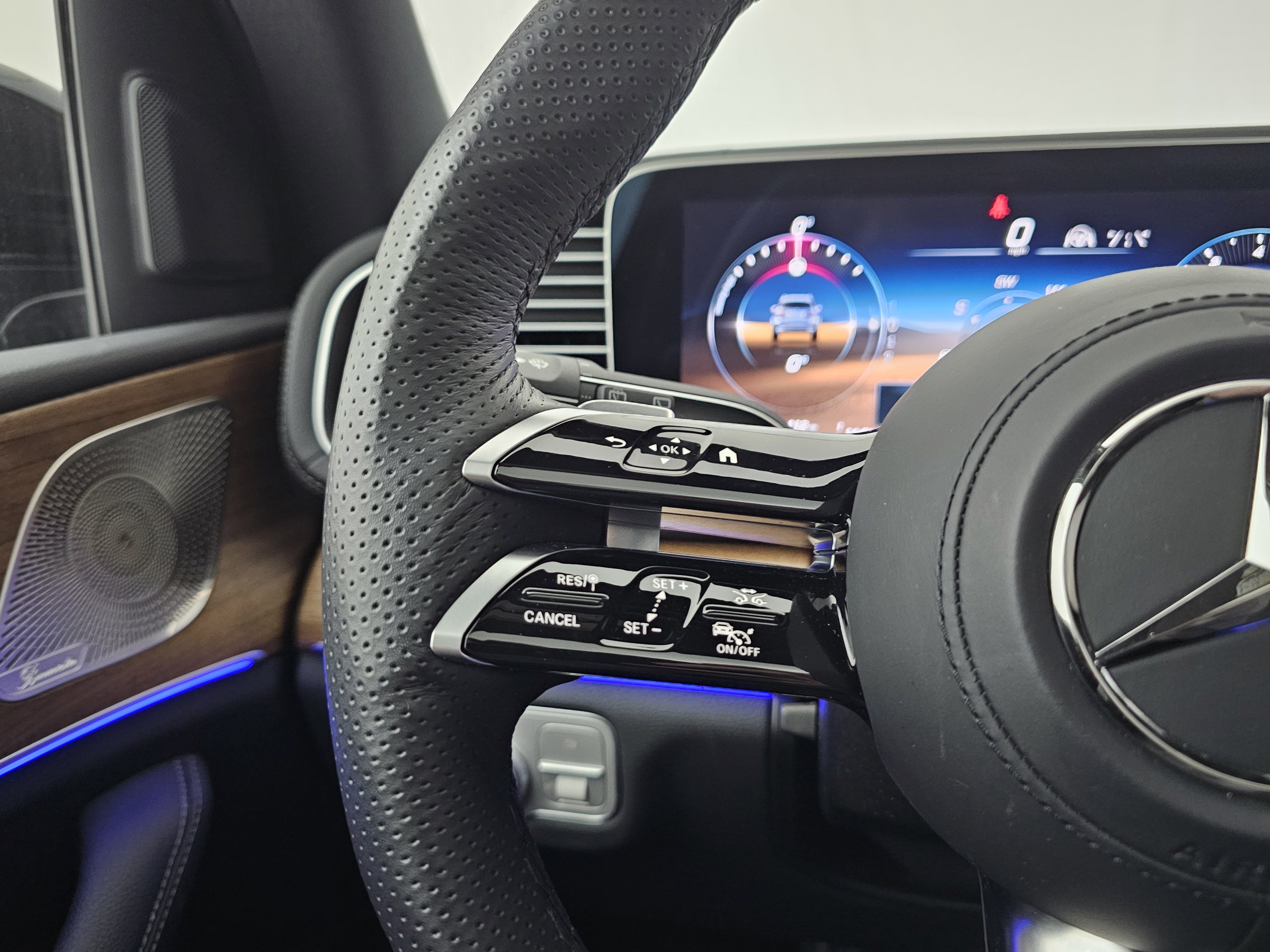 Certified 2024 Mercedes-Benz GLS 450 4MATIC image 34