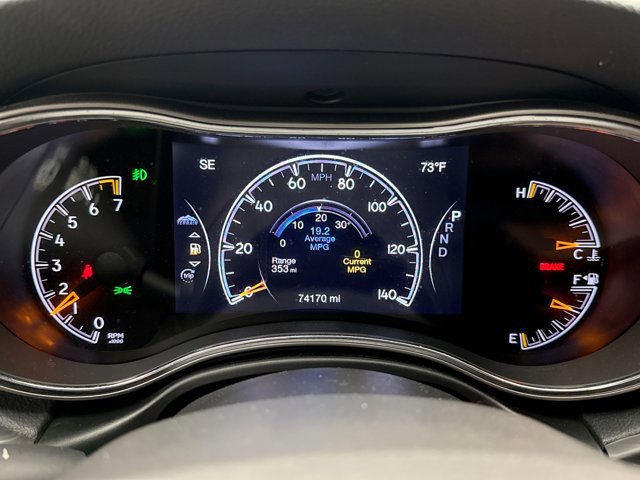 Used 2019 Jeep Grand Cherokee Limited AWD/4WD image 13