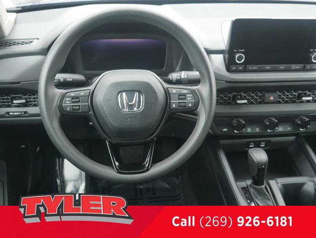 Used 2024 Honda Accord EX image 39