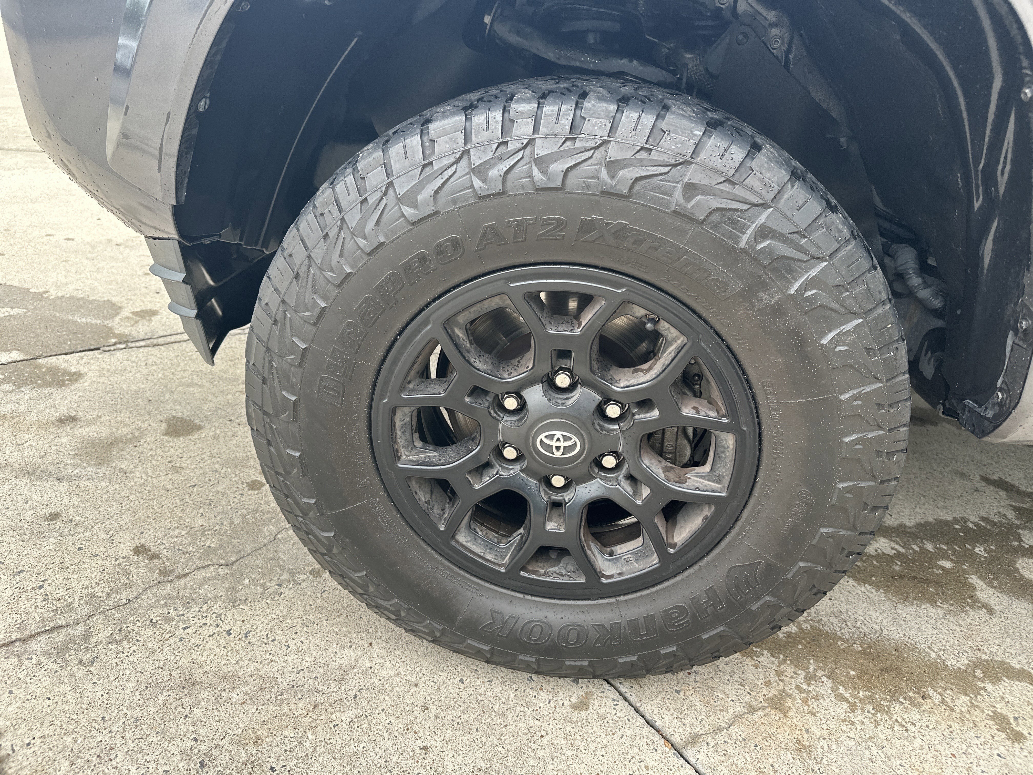 Used 2021 Toyota Tacoma SR5 w/ Technology Package AWD/4WD image 35