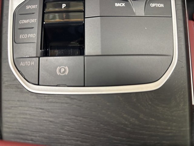 Used 2024 BMW 440i xDrive Coupe w/ Premium Package image 38