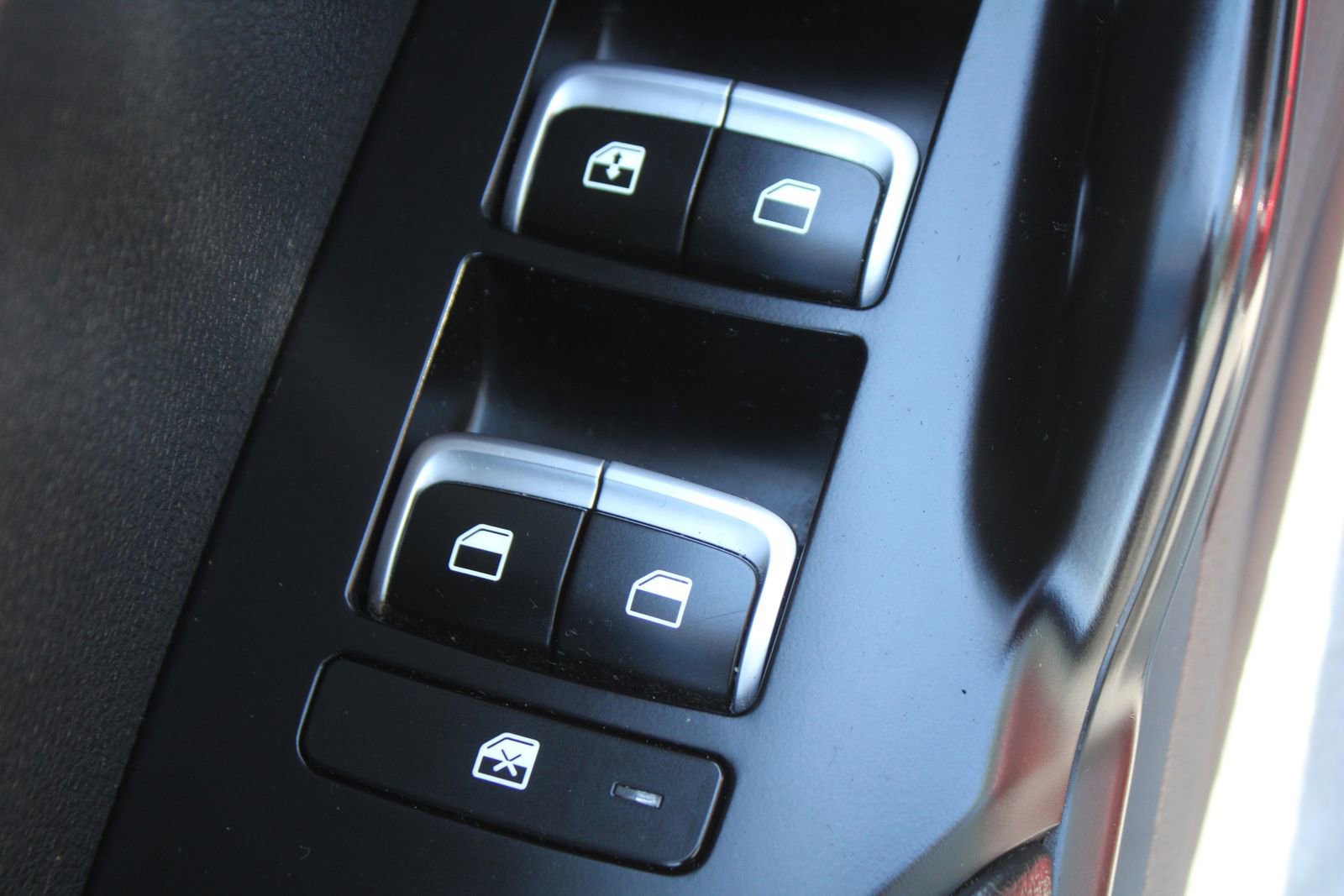 Used 2021 Kia K5 LXS FWD image 19