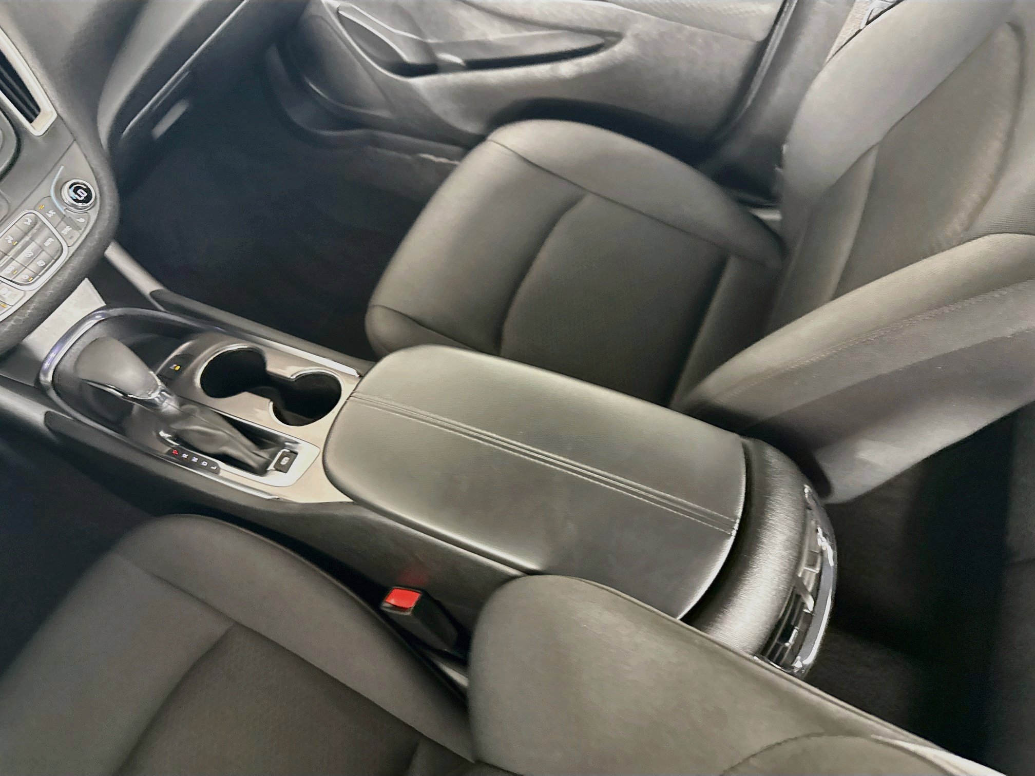 Used 2025 Chevrolet Malibu LT FWD image 24