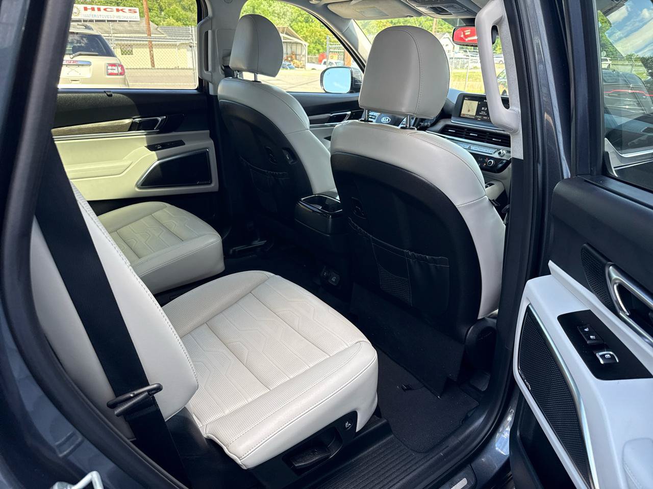 Used 2020 Kia Telluride SX w/ SX Prestige Package AWD/4WD image 19