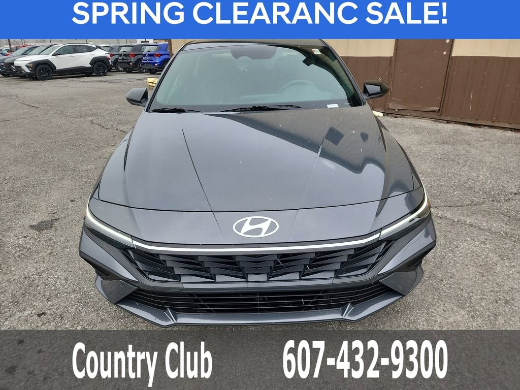 New 2026 Hyundai Elantra Sport image 3