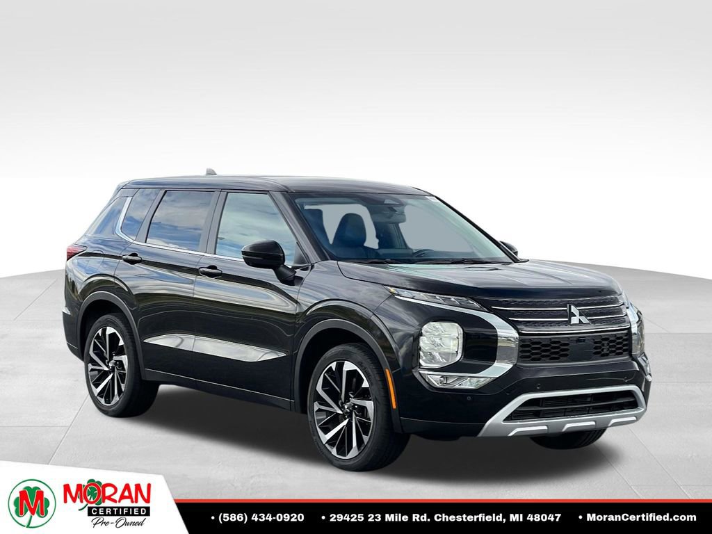 Used 2024 Mitsubishi Outlander FWD image 7