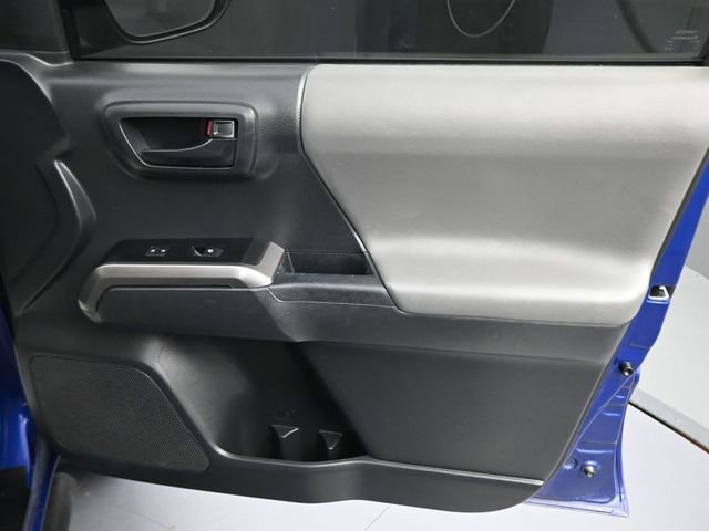 Used 2022 Toyota Tacoma SR5 image 21