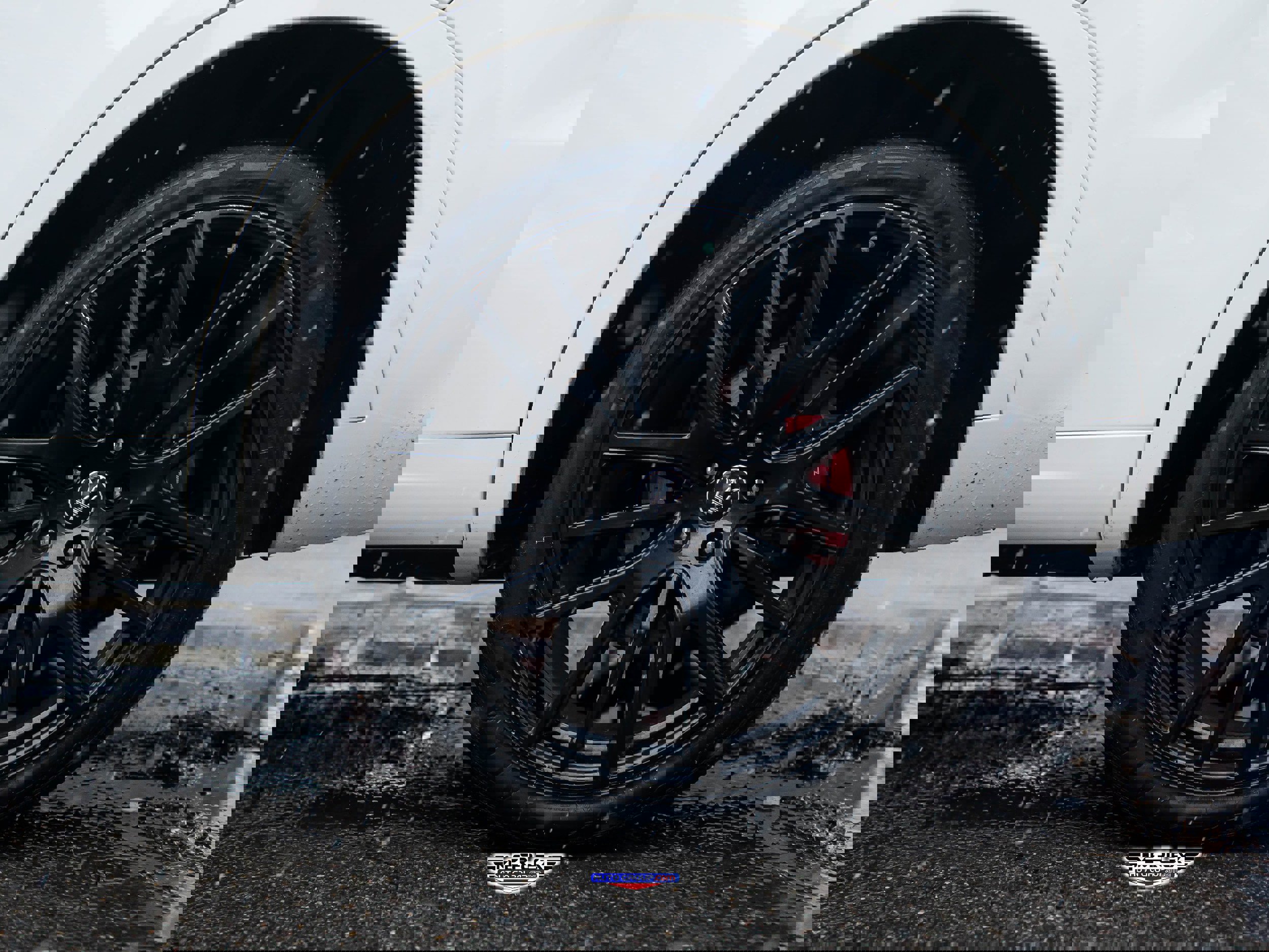 Used 2019 Maserati Levante S GranSport image 12