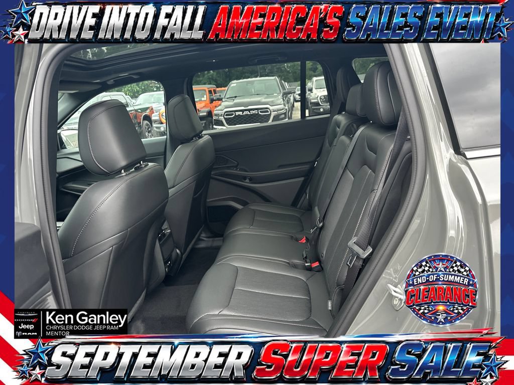 New 2026 Jeep Cherokee Overland w/ Trailer Tow Group AWD/4WD image 22