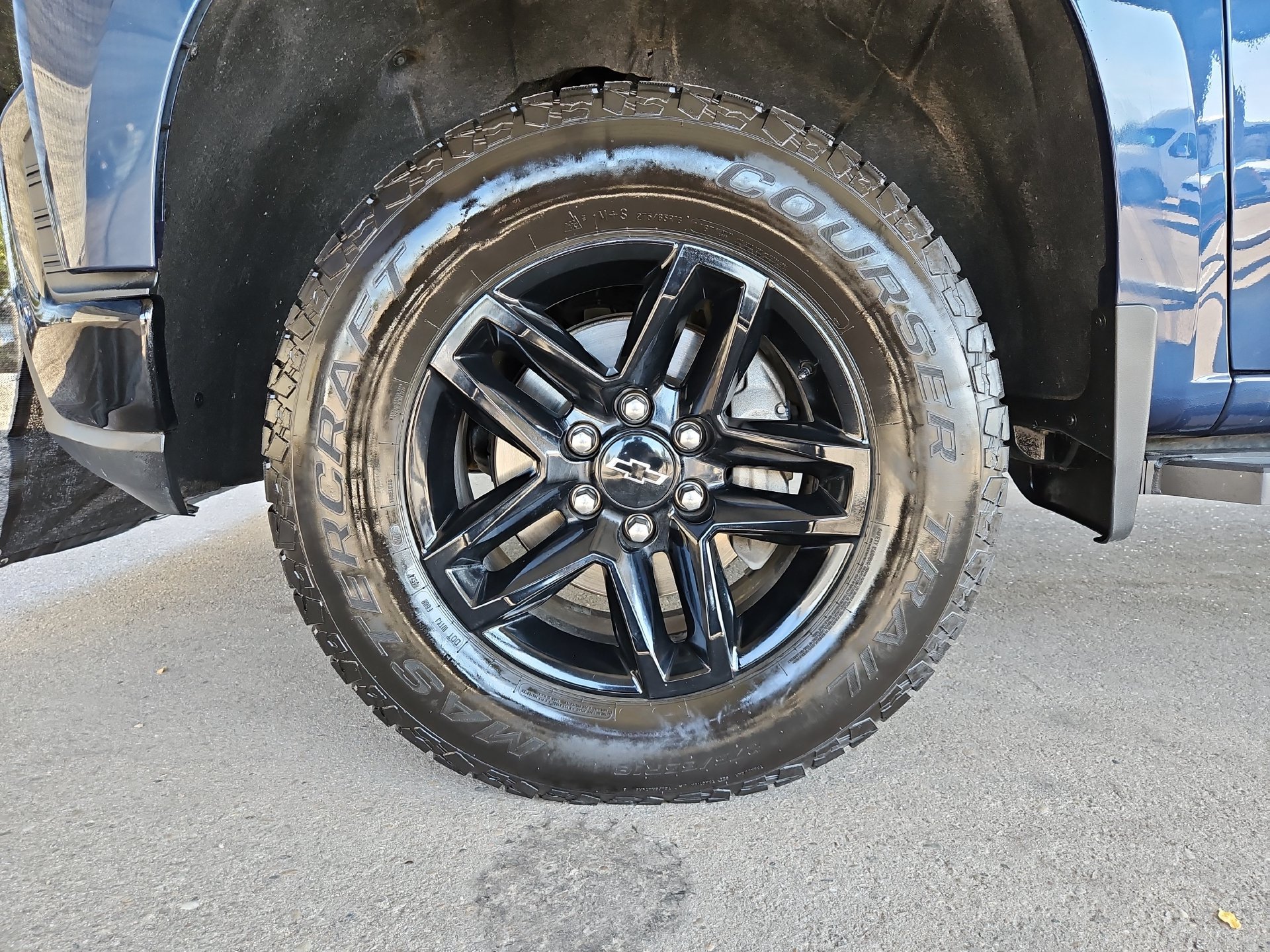 Used 2021 Chevrolet Silverado 1500 Custom Trail Boss w/ Safety Confidence Package AWD/4WD image 19