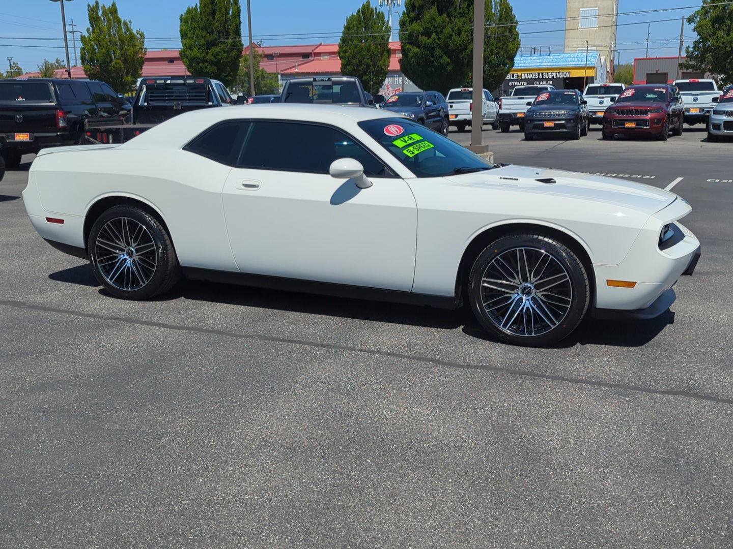 Used 2009 Dodge Challenger R/T image 1