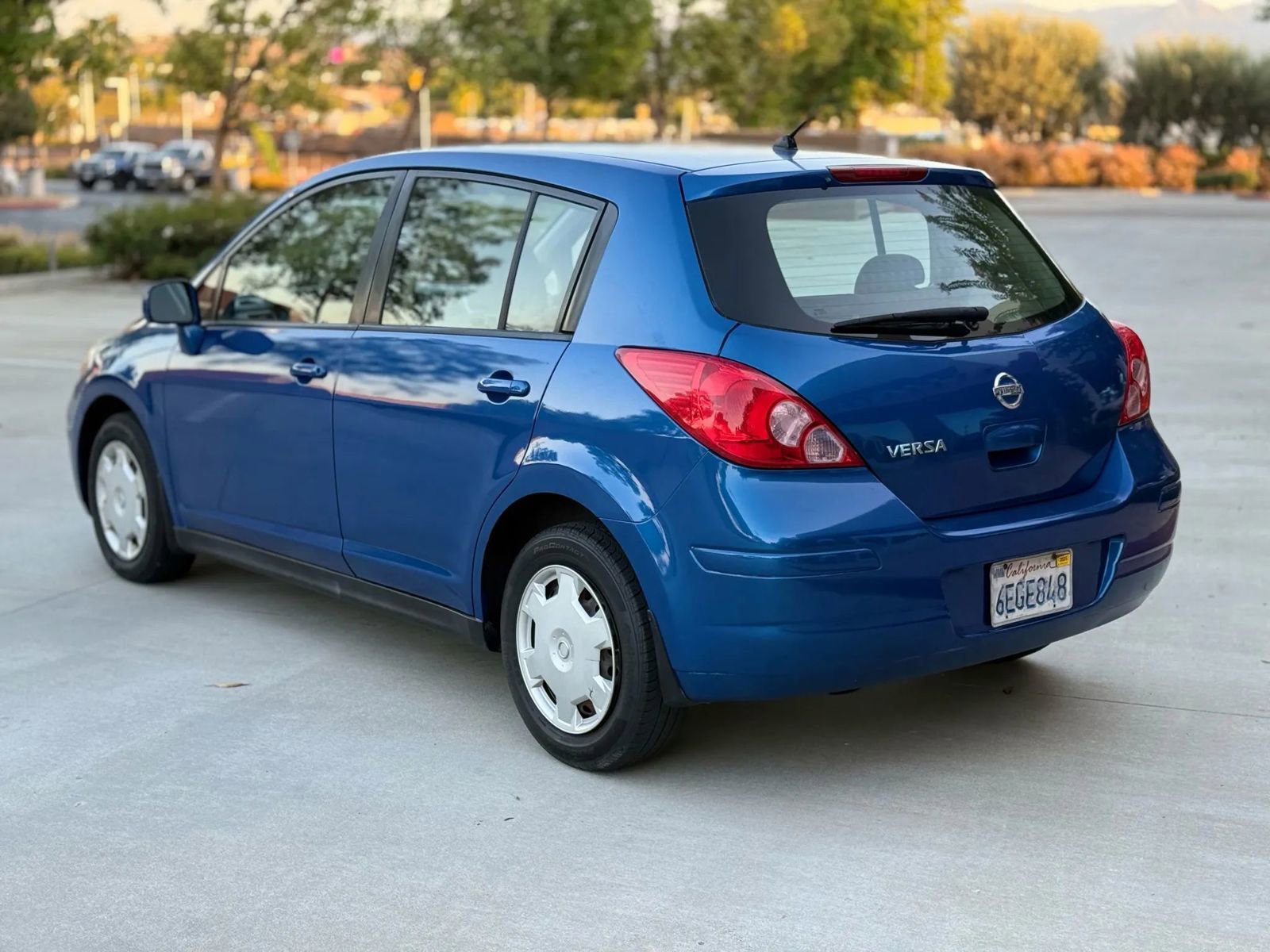 Used 2009 Nissan Versa 1.8 S w/ PWR Pkg image 7