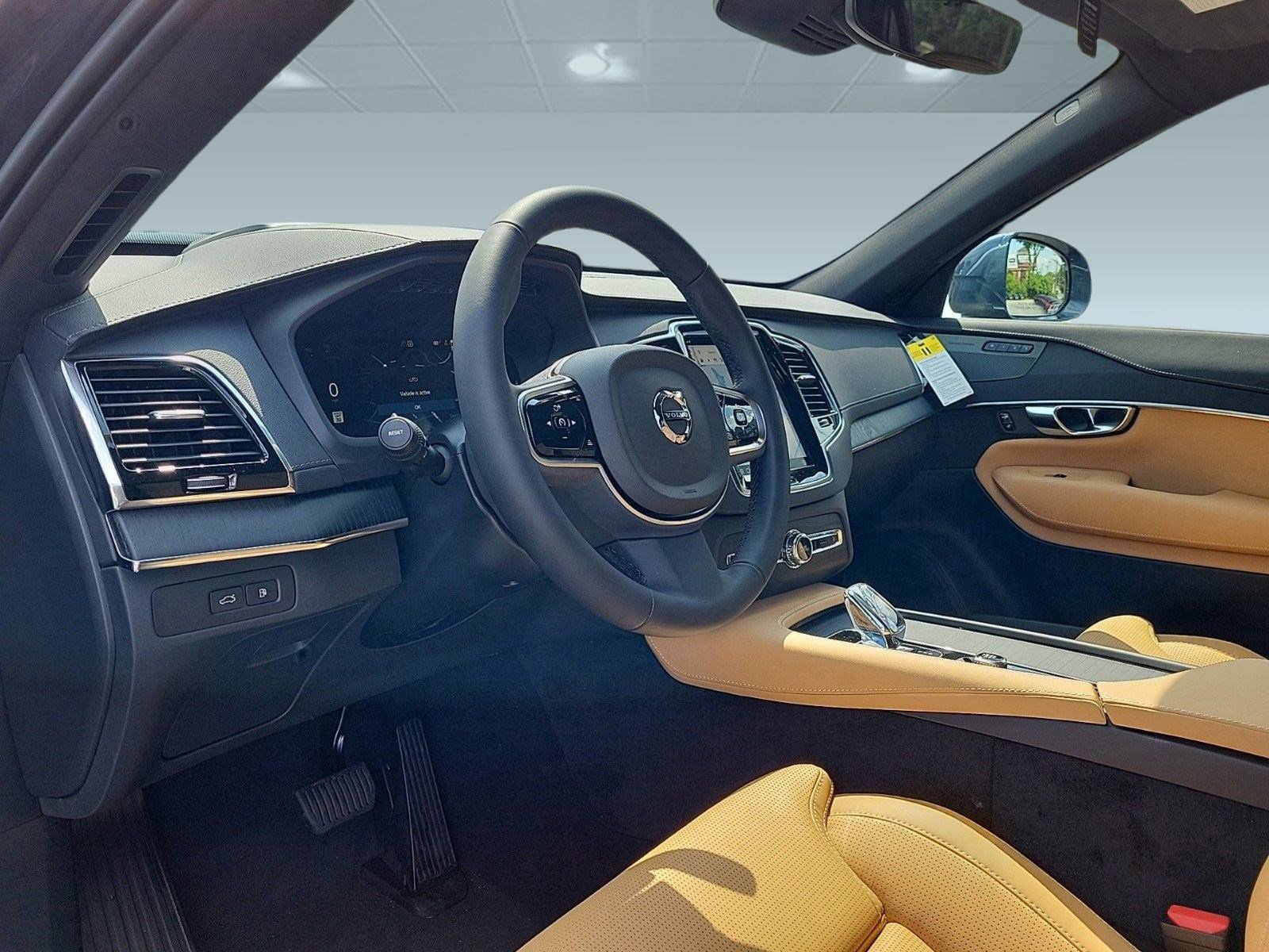 New 2024 Volvo XC90 T8 Ultimate w/ Protection Package Premier image 4