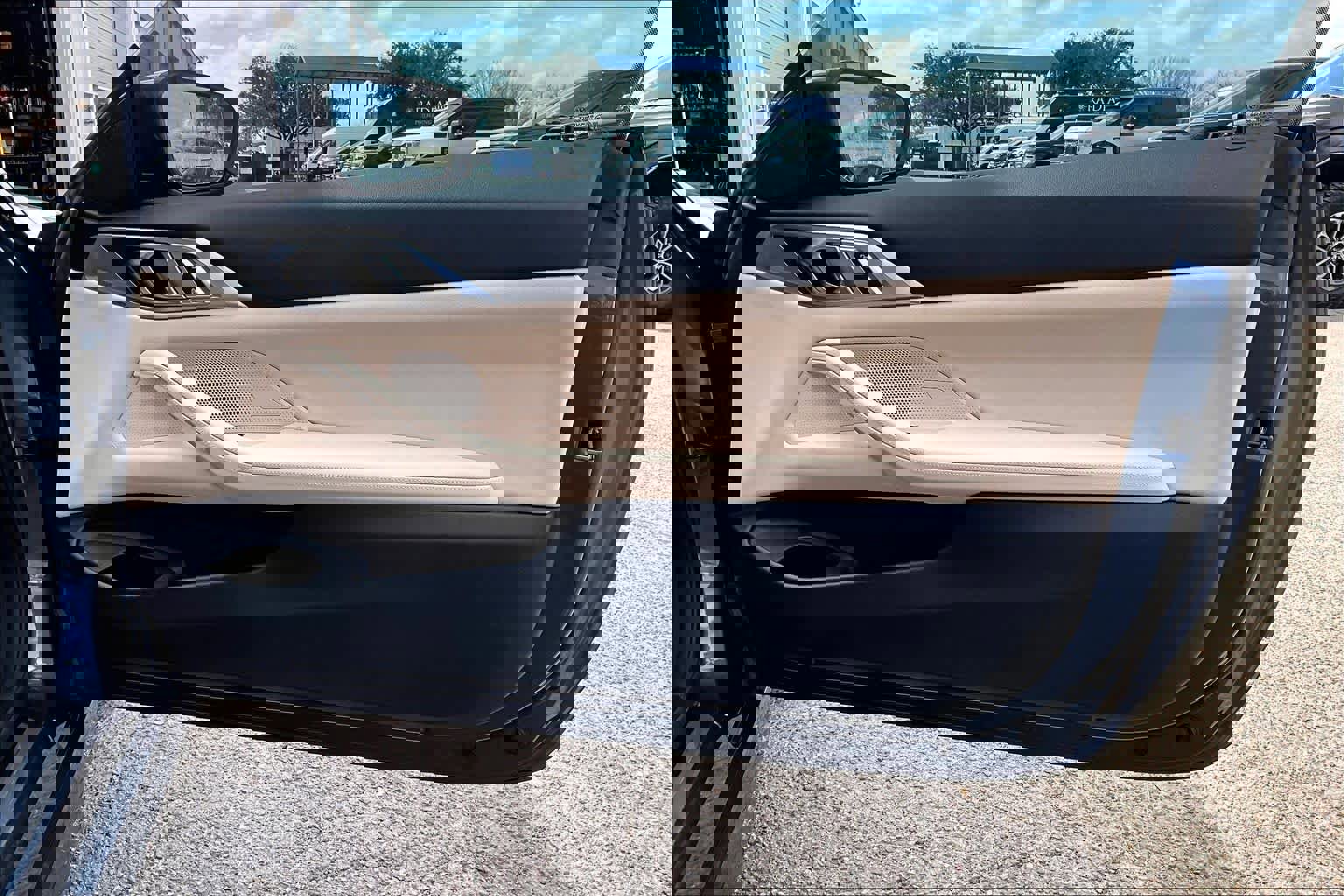 Used 2021 BMW 430i Coupe w/ Convenience Package image 26