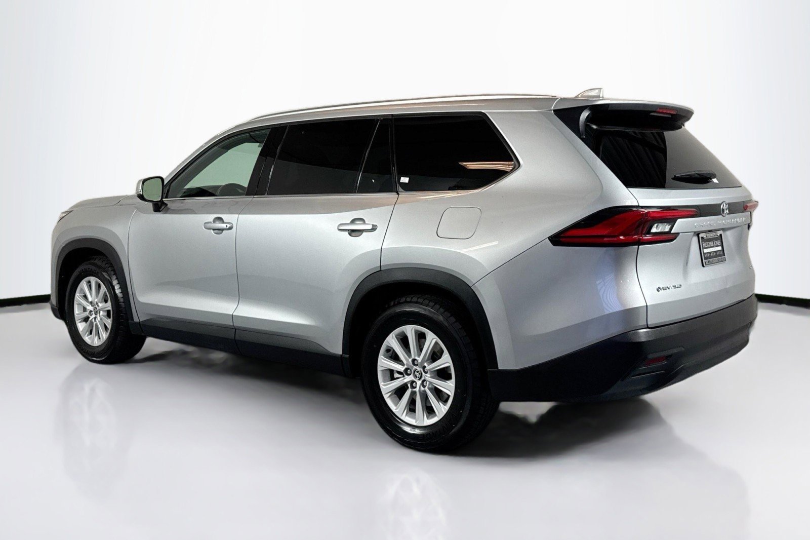 Used 2024 Toyota Grand Highlander AWD Hybrid image 7