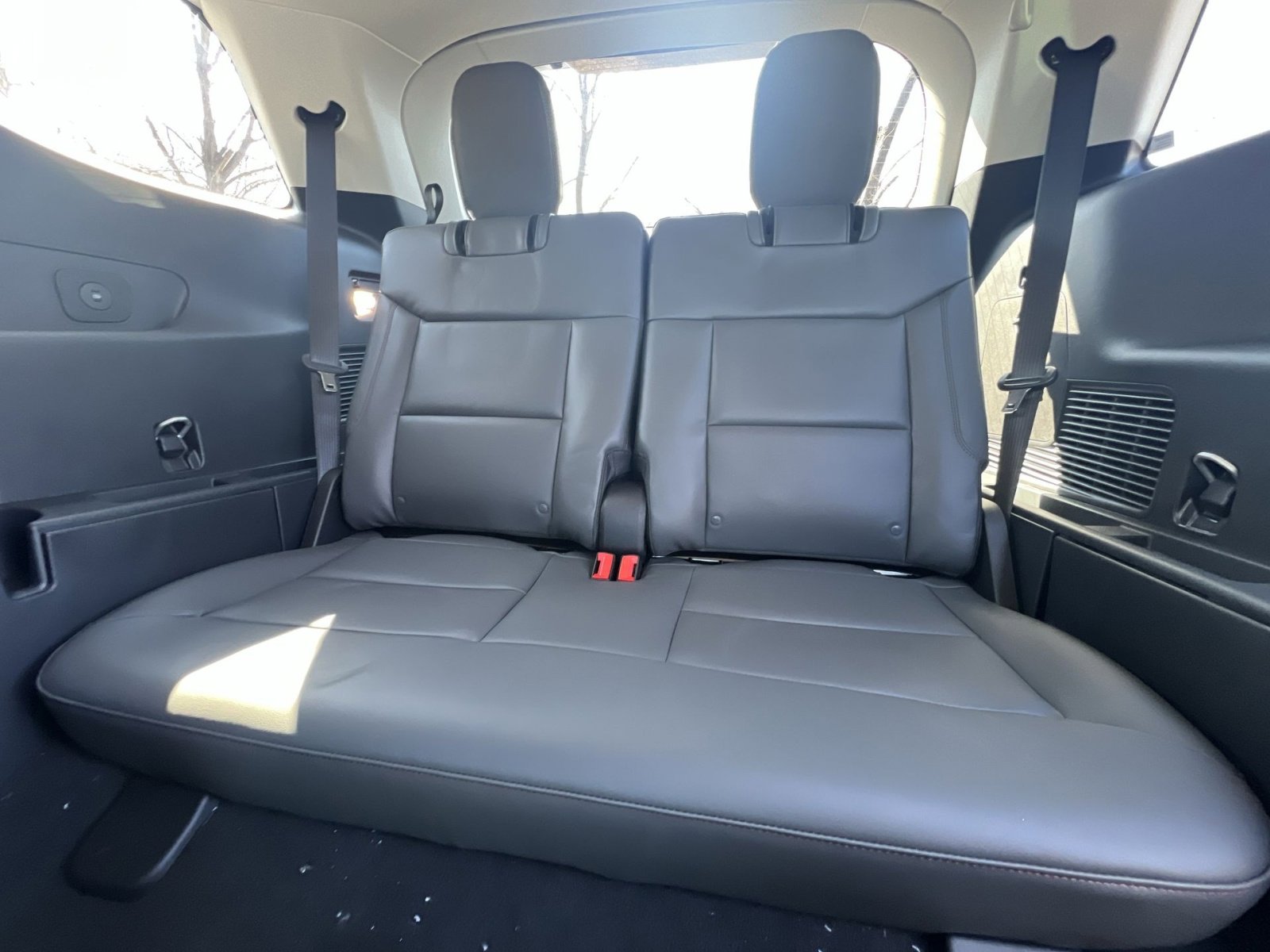 New 2026 Ford Explorer Active w/ Active Comfort Package image 25